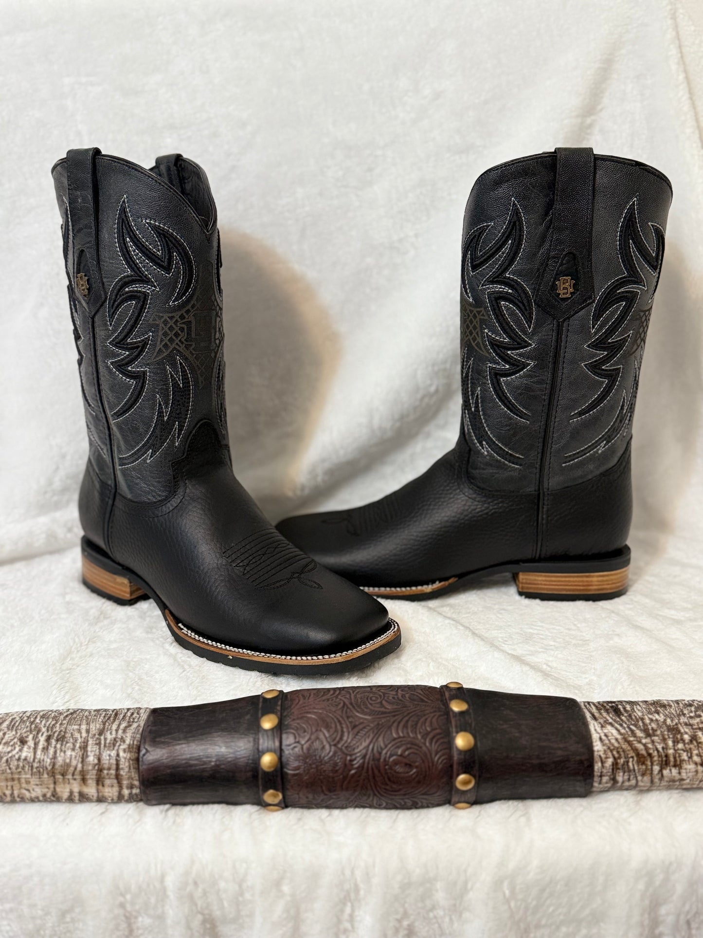 Black Cheyenne Boots