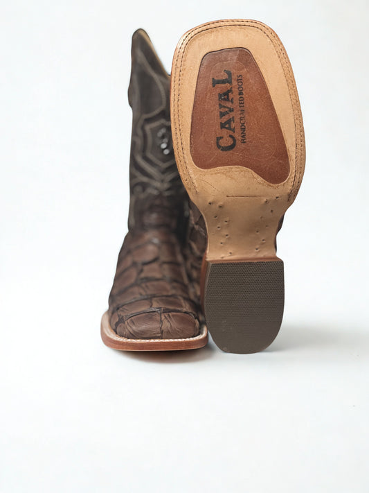 Brown Pirarcucu Boots