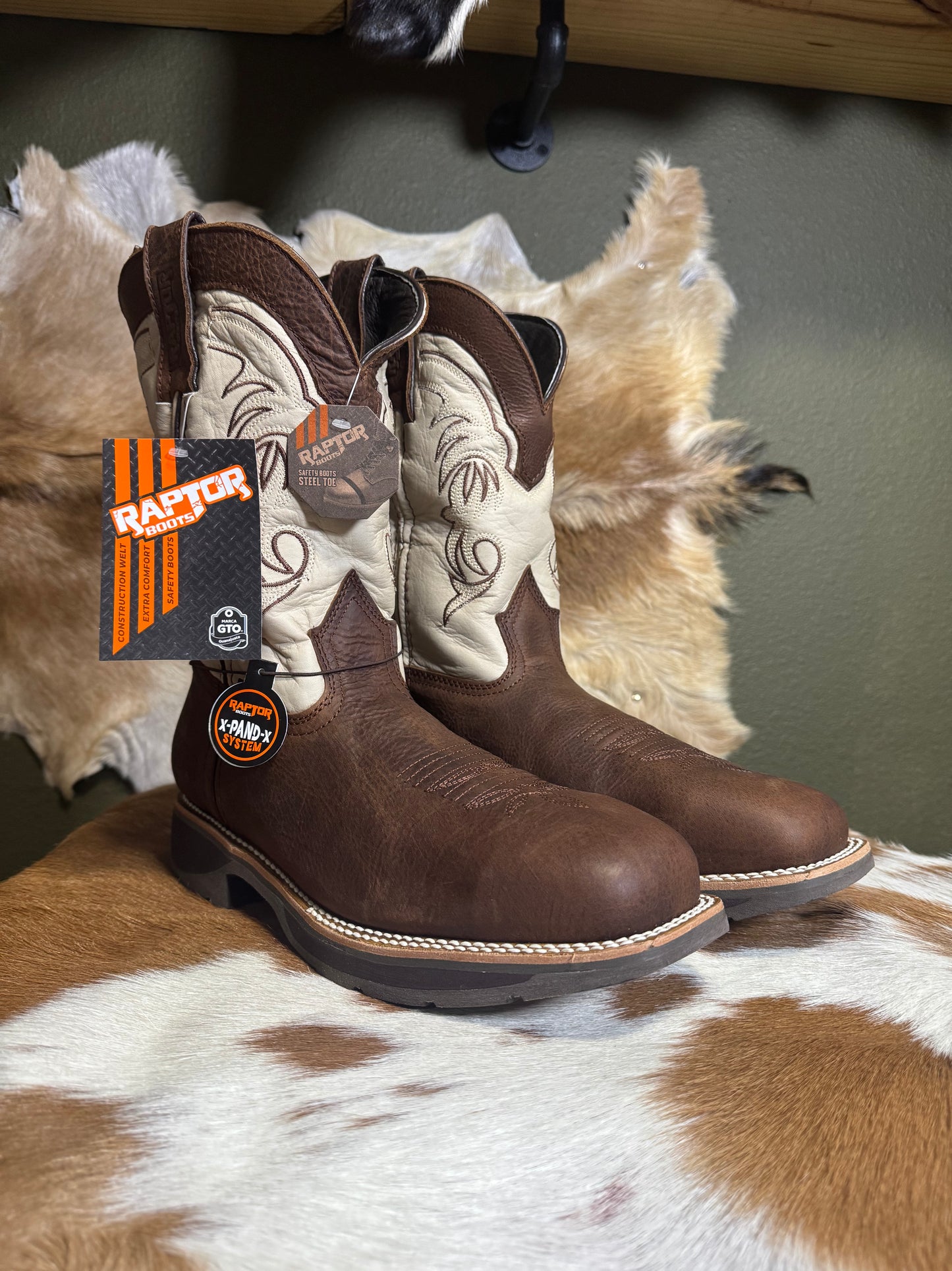 Cream-Bone Raptor Steel Toe Boots