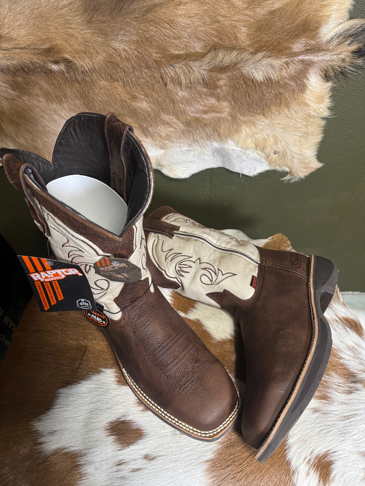 Cream-Bone Raptor Steel Toe Boots
