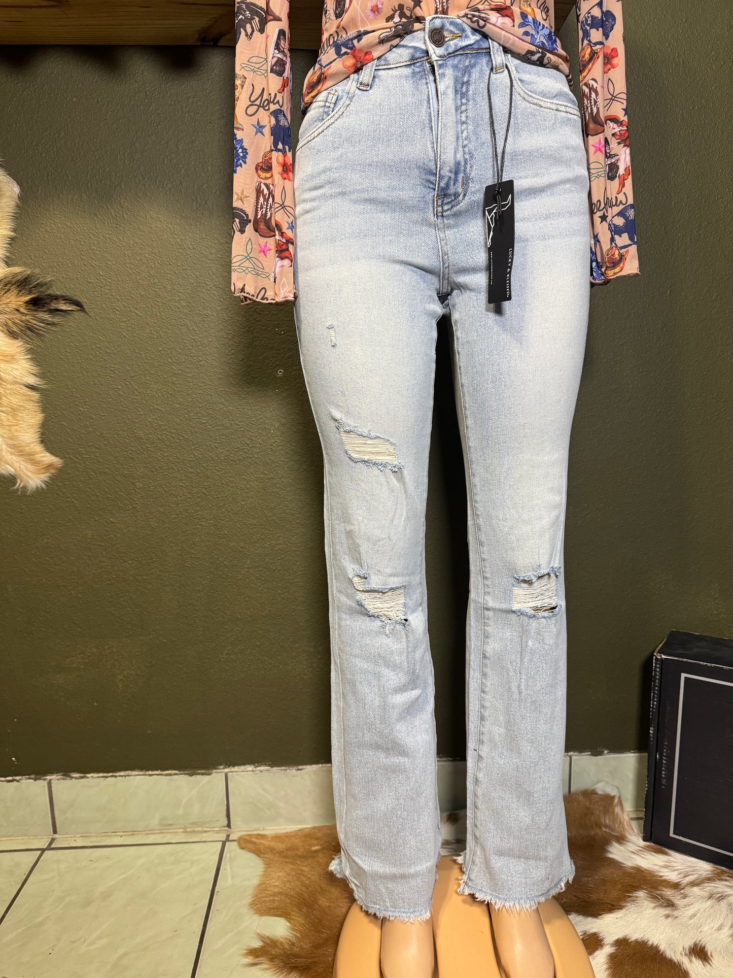Light Wash High Rise Distressed Unfinished Hem Boot Cut Jeans (32in Inseam)
