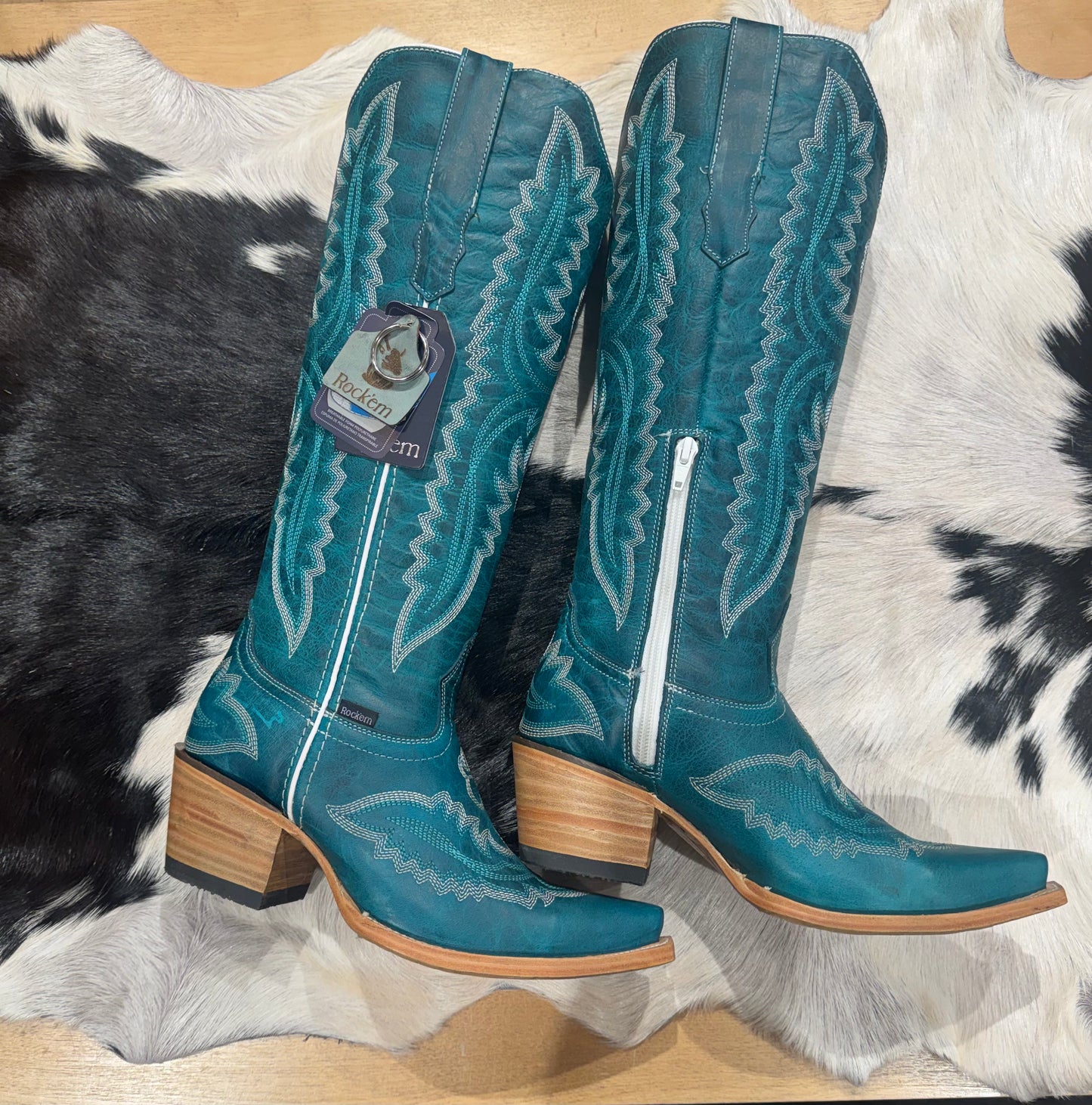 Valencia Tall Turquoise Snip Toe